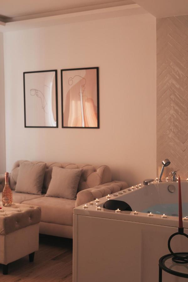 Luxury Jacuzzi Apartment Mostar Exterior photo